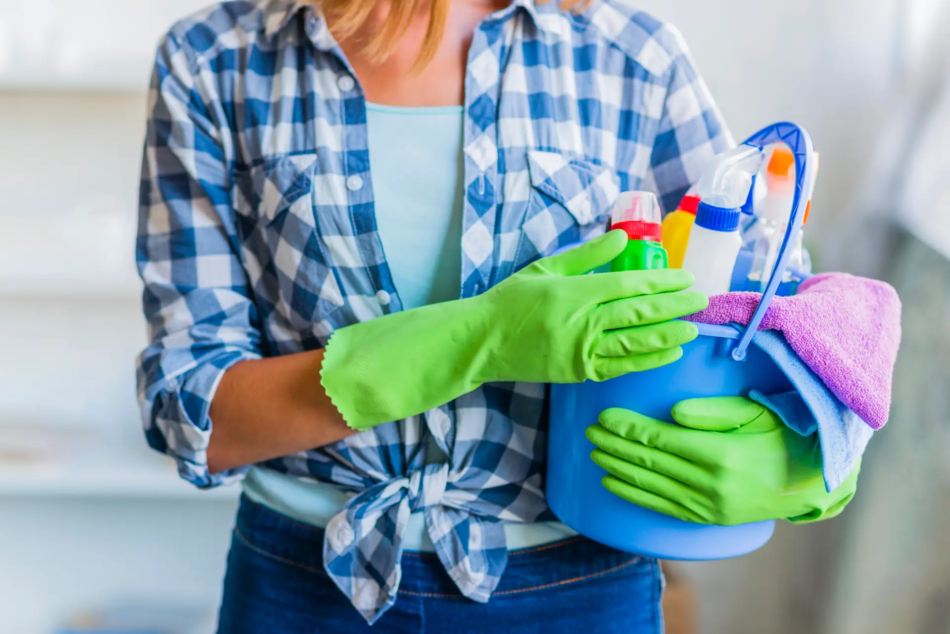 Do You Tip House Cleaners for a One-Time Cleaning