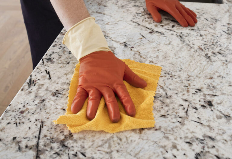 What Can I Use to Clean Quartz Countertops?