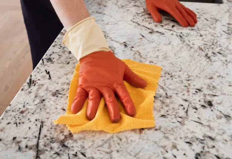 What Can I Use to Clean Quartz Countertops?