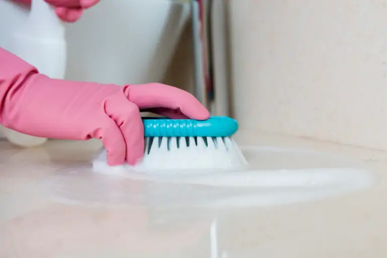 How to Clean Bathroom Floor Tiles?