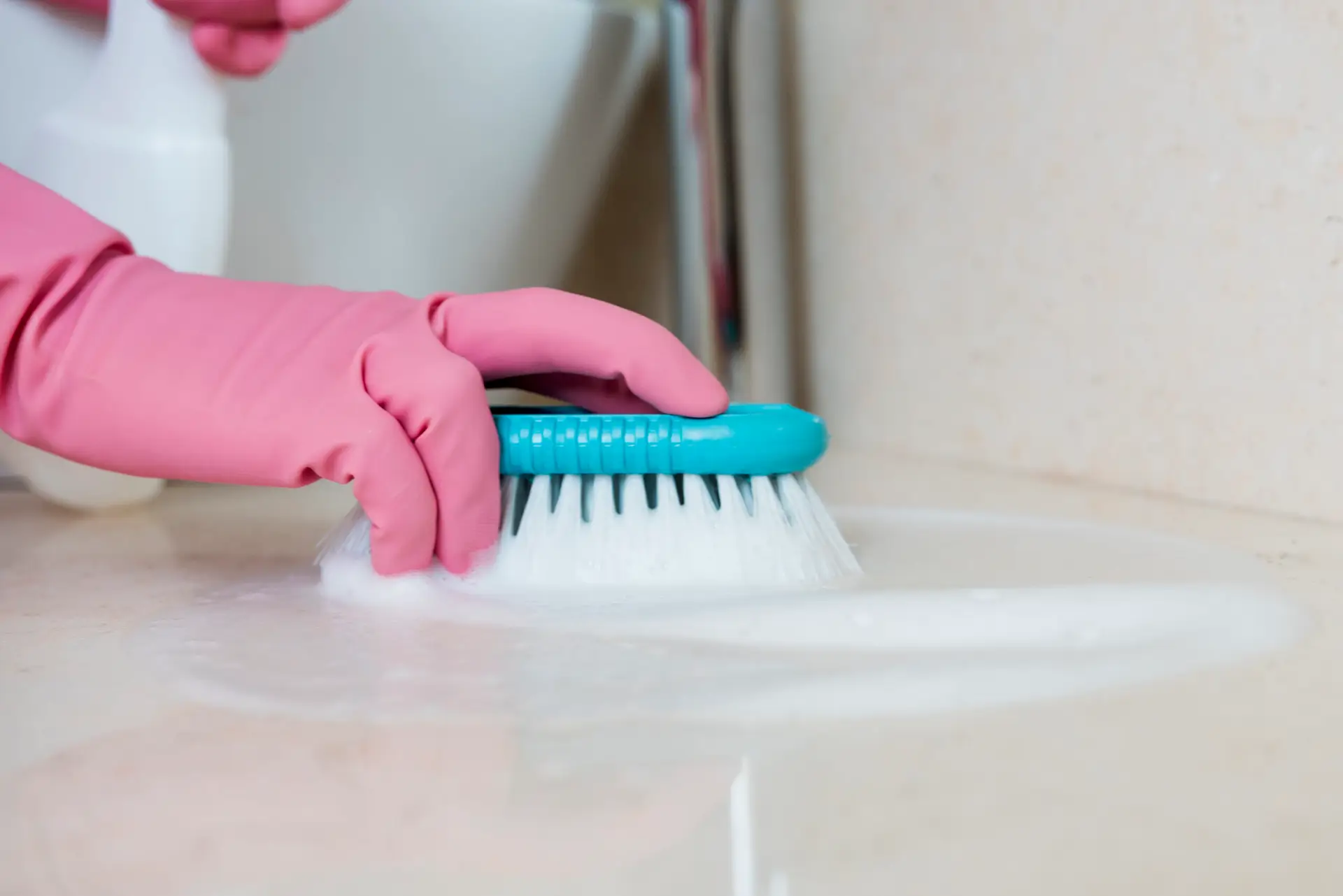 Clean Bathroom Floor Tiles & Grout