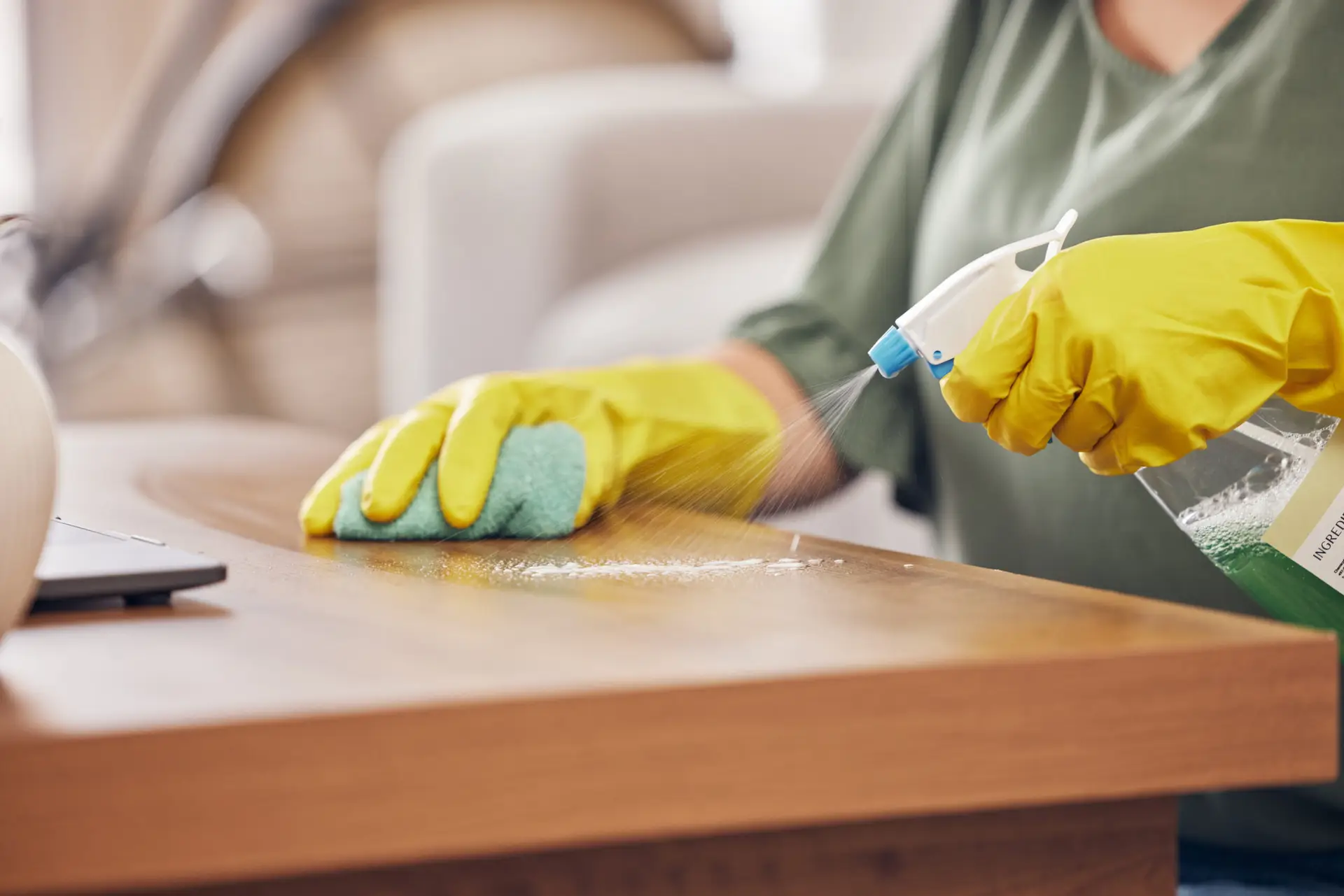 Clean Wood Furniture Without Damaging the Finis