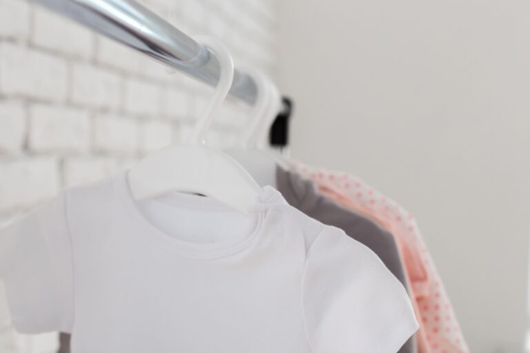 Why Don’t My Clothes Smell Clean After Washing?